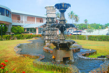Rovanel'S Resort And Conference Centre Bon Accord Village Kültér fotó